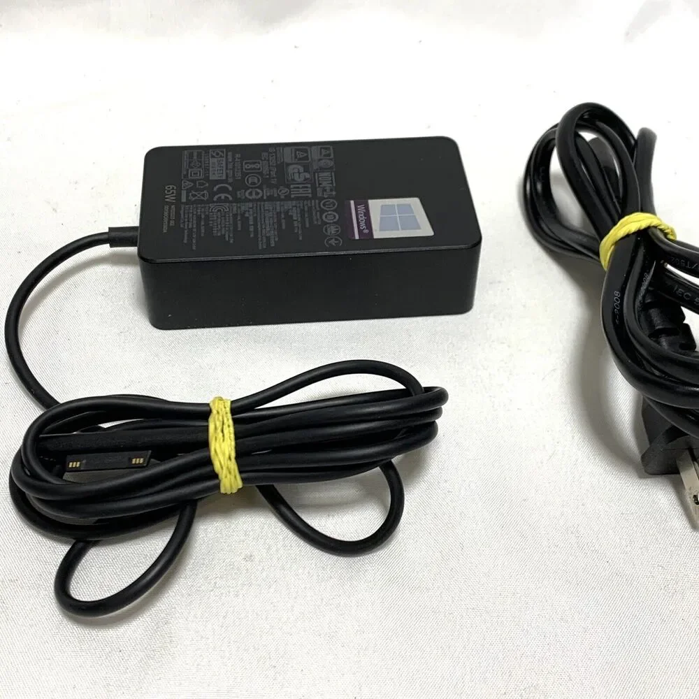 OEM MICROSOFT - 1706 Microsoft 65W 15V 4A Ac Adapter SURFACE LAPTOP Pro Book